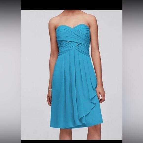 David's Bridal Dresses & Skirts - David’s Bridal Chic Strapless Crinkle Chiffon Dress
